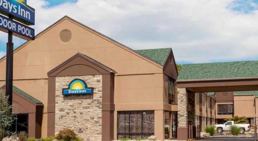 Days Inn Springfield South Экстерьер фото